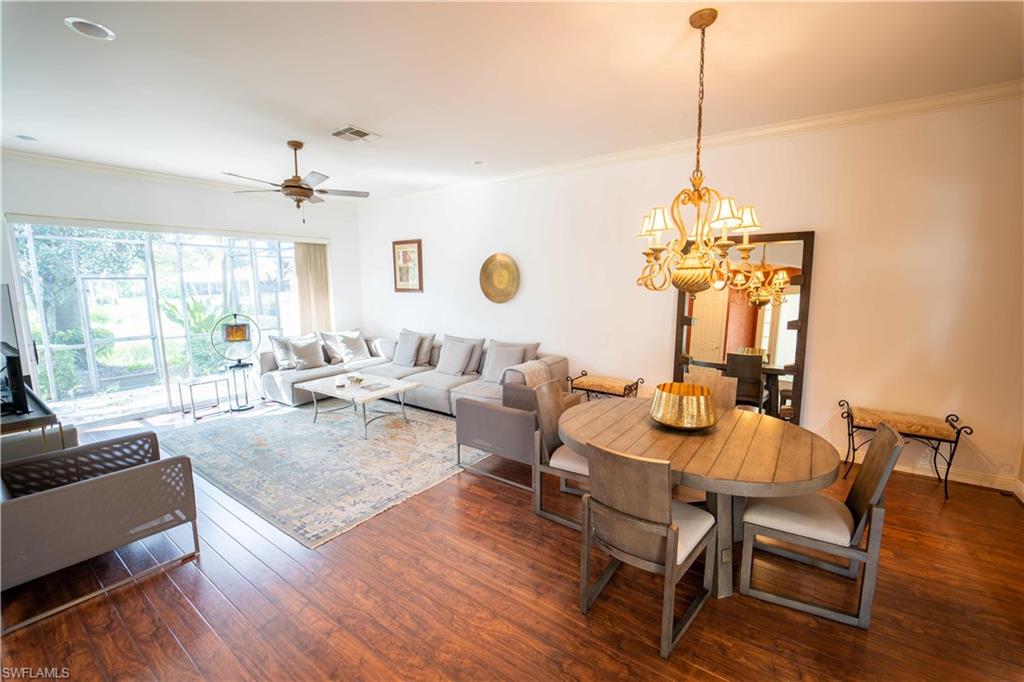 5886 Paradise Cir Property Photo 7
