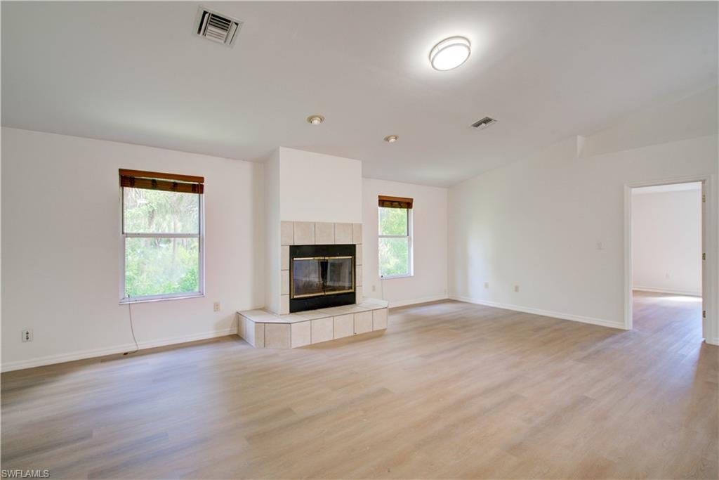 731 Jung Blvd E Property Photo 18