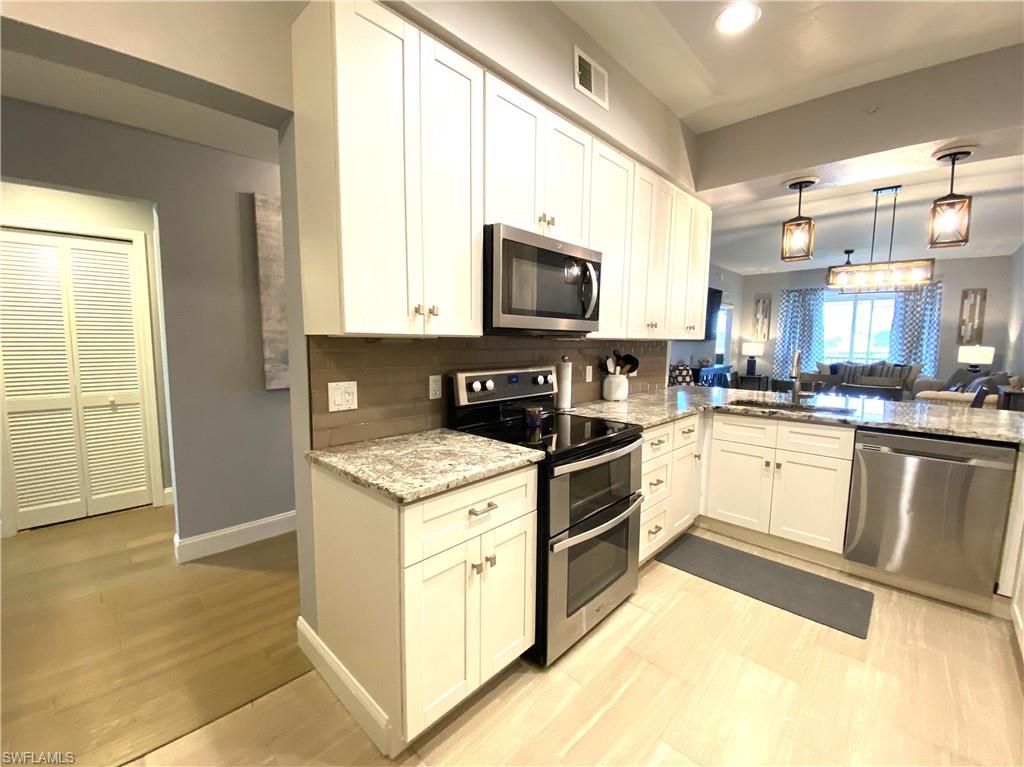 2730 Cypress Trace Cir 2820 Property Photo 4