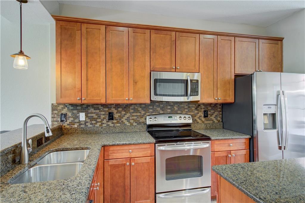 11936 Izarra Way 6606 Property Photo 13
