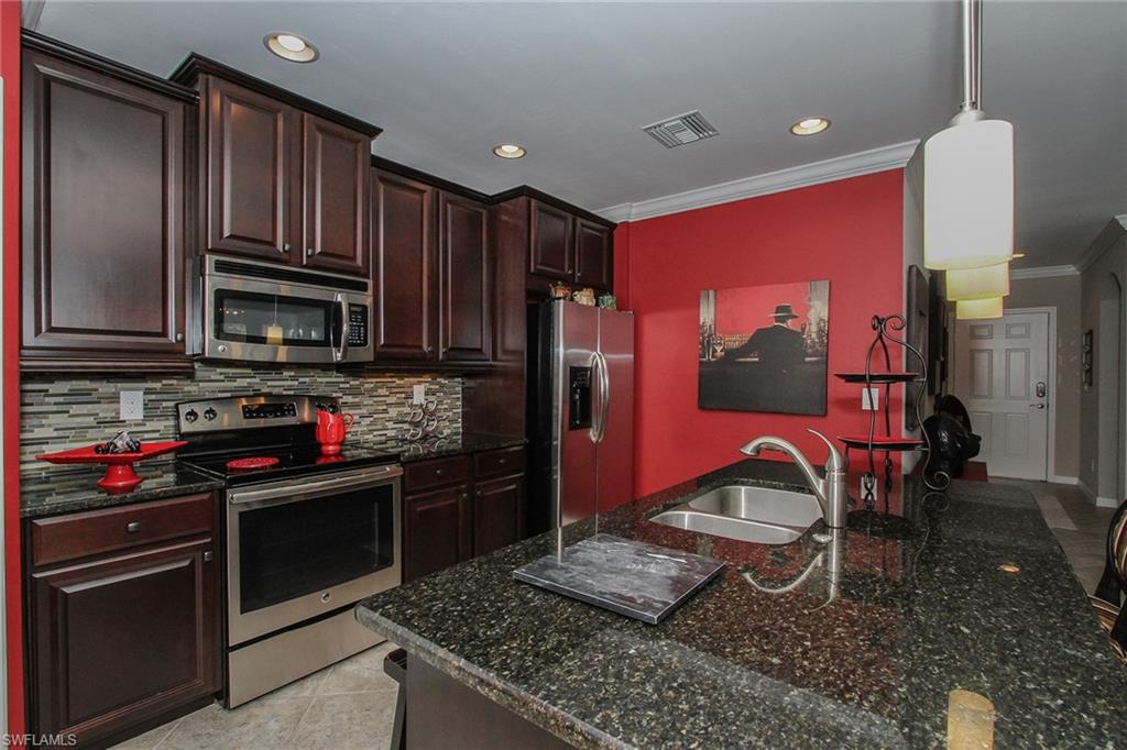 8531 Violeta St 101 Property Photo 7