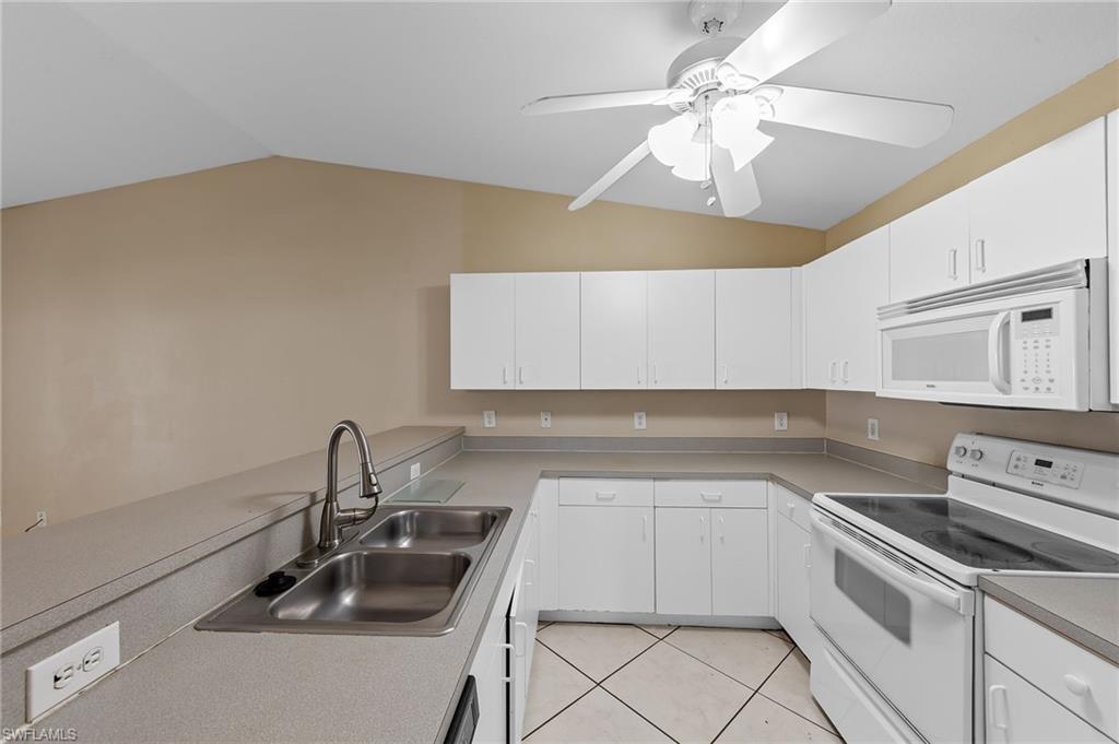 845 8th Ter Property Photo 8