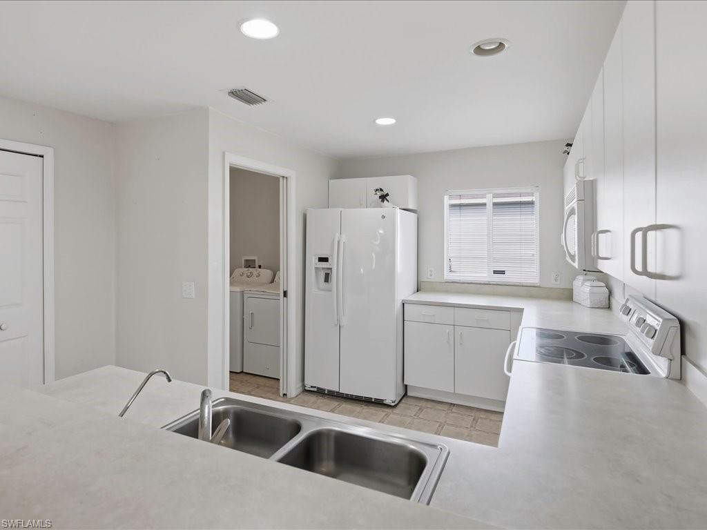 203 24th Ter Property Photo 13