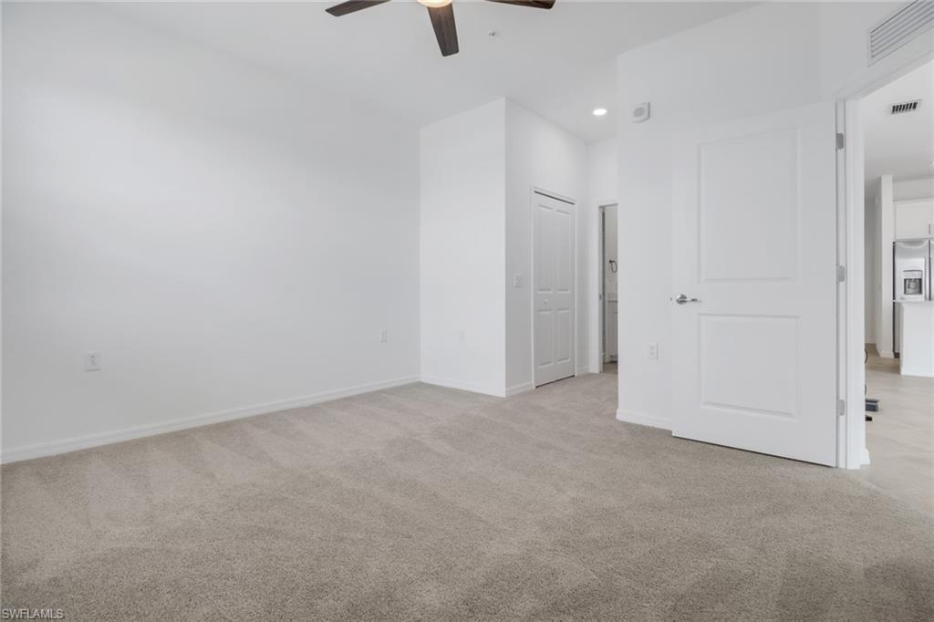 5715 Double Eagle Cir 4431 Property Photo 16
