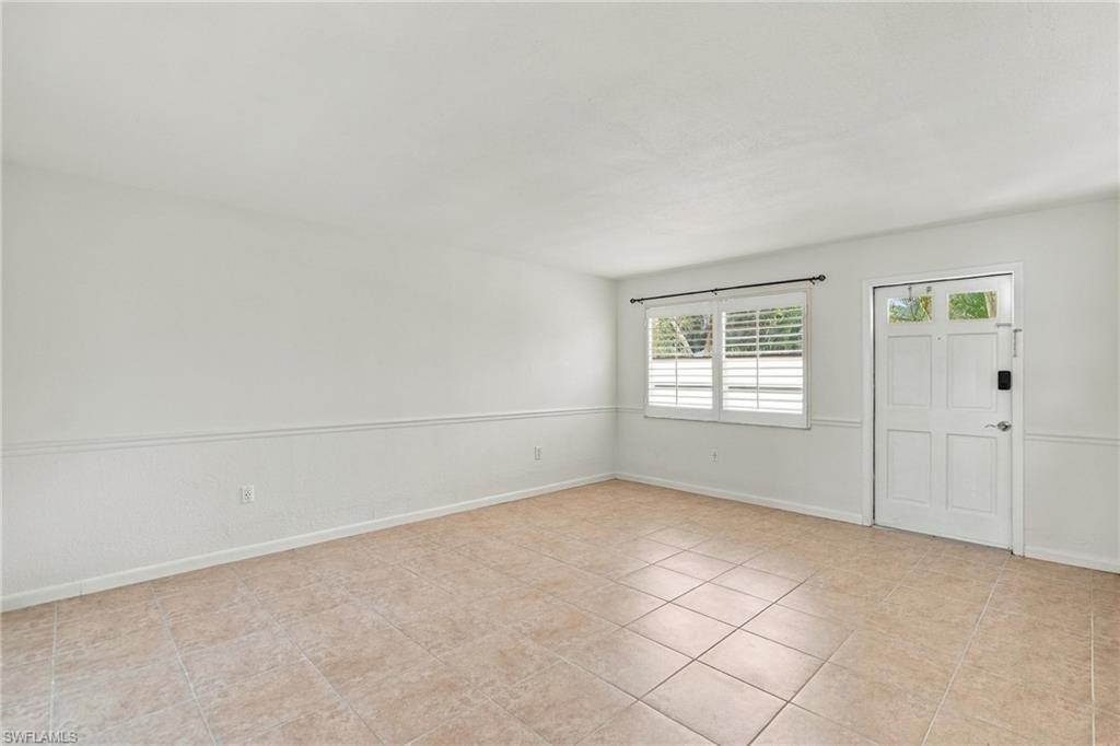 4290 Gulfstream Dr 5 Property Photo 9