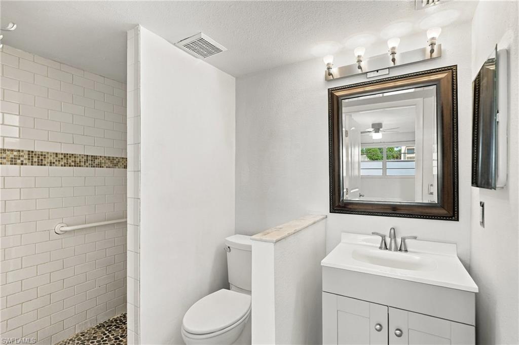 4290 Gulfstream Dr 5 Property Photo 12