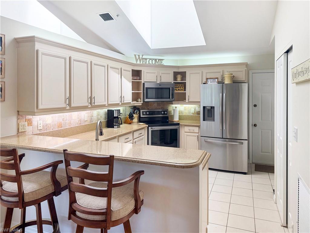 776 Eagle Creek Dr 303 Property Photo 14