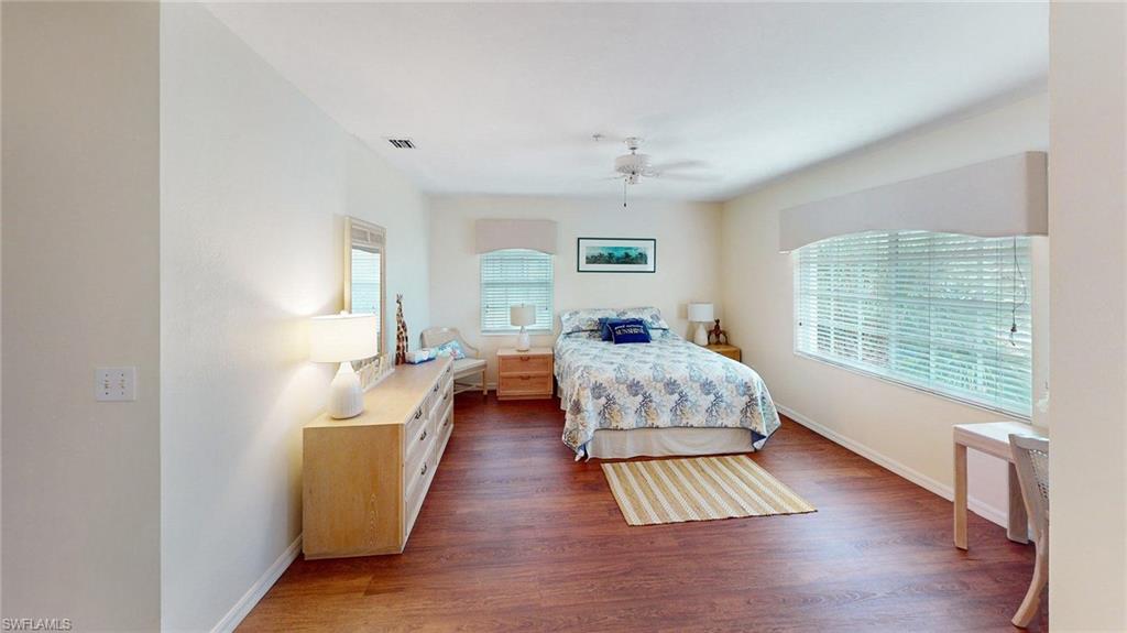 776 Eagle Creek Dr 303 Property Photo 24