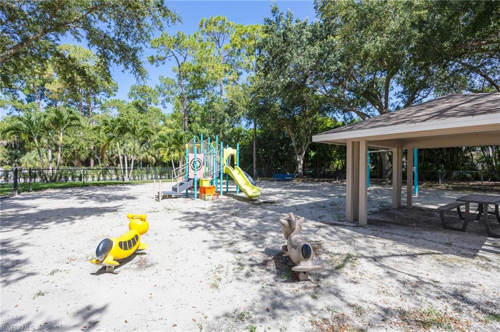 789 Coldstream Ct Property Photo 45