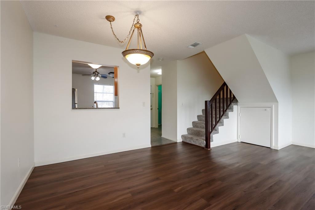 25484 Cockleshell Dr 901 Property Photo 6