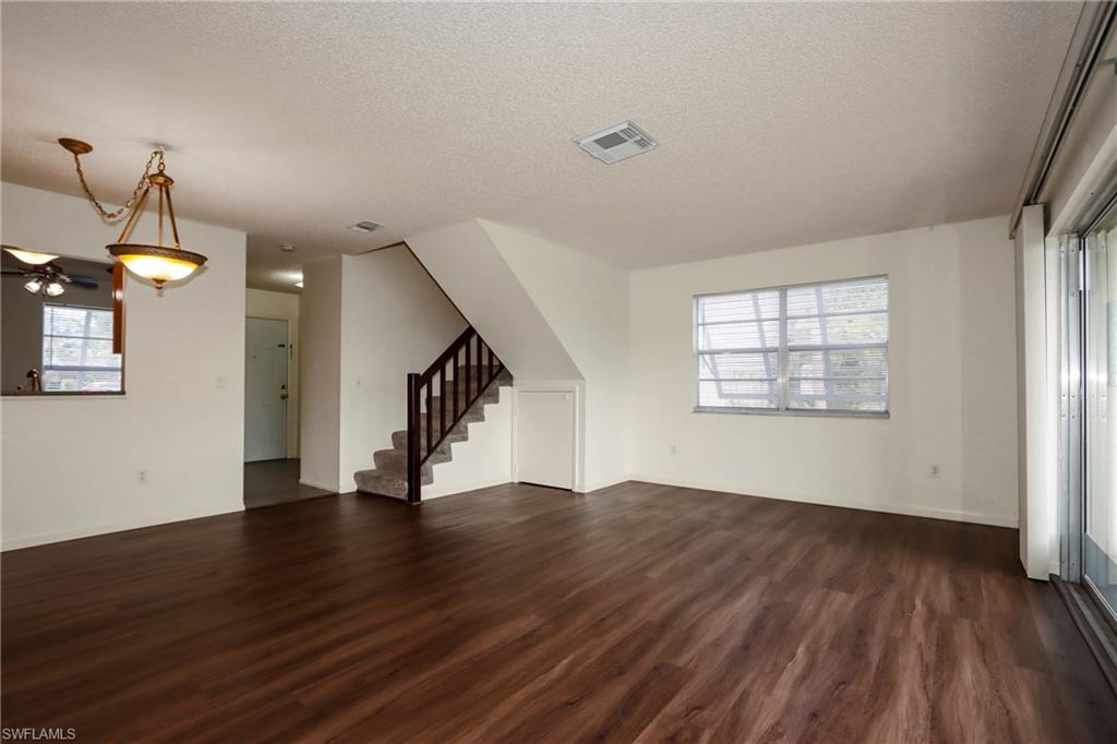 25484 Cockleshell Dr 901 Property Photo 8