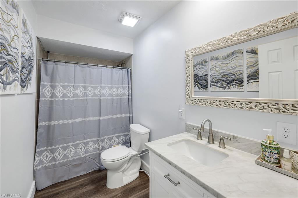 27051 Edgewood St Property Photo 17