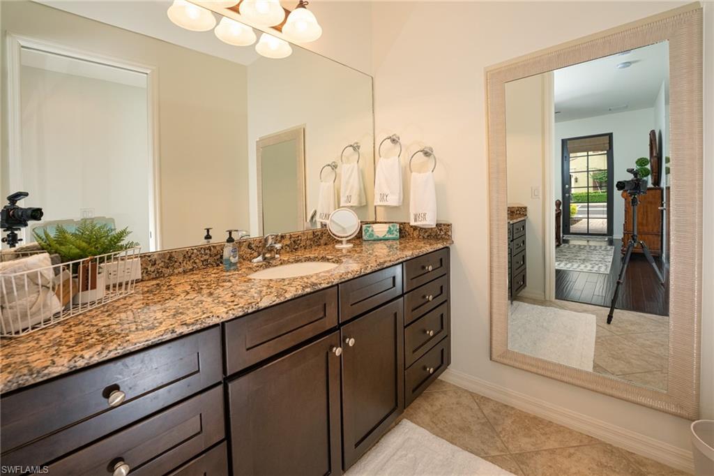 8986 Cambria Cir 2203 Property Photo 13