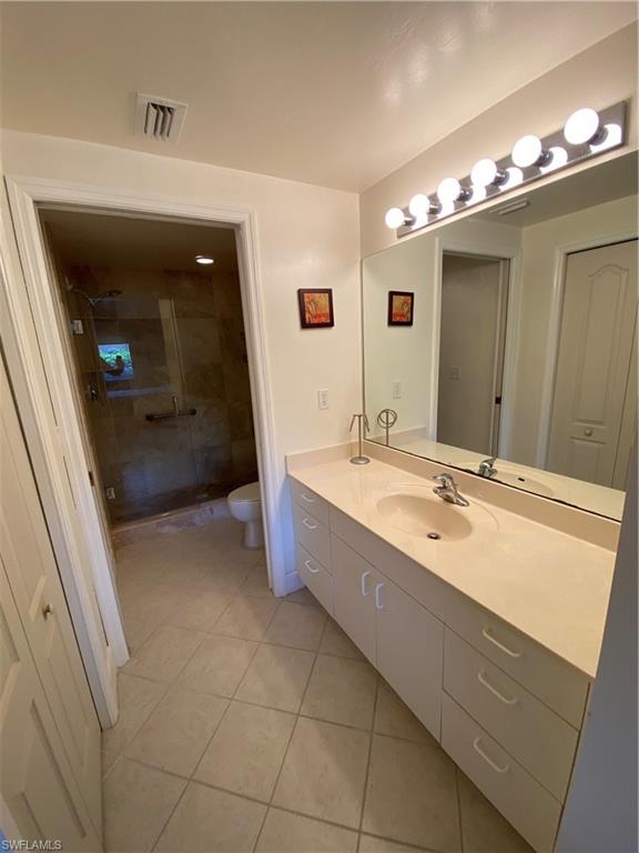 7831 Regal Huron Cir 105 Property Photo 9