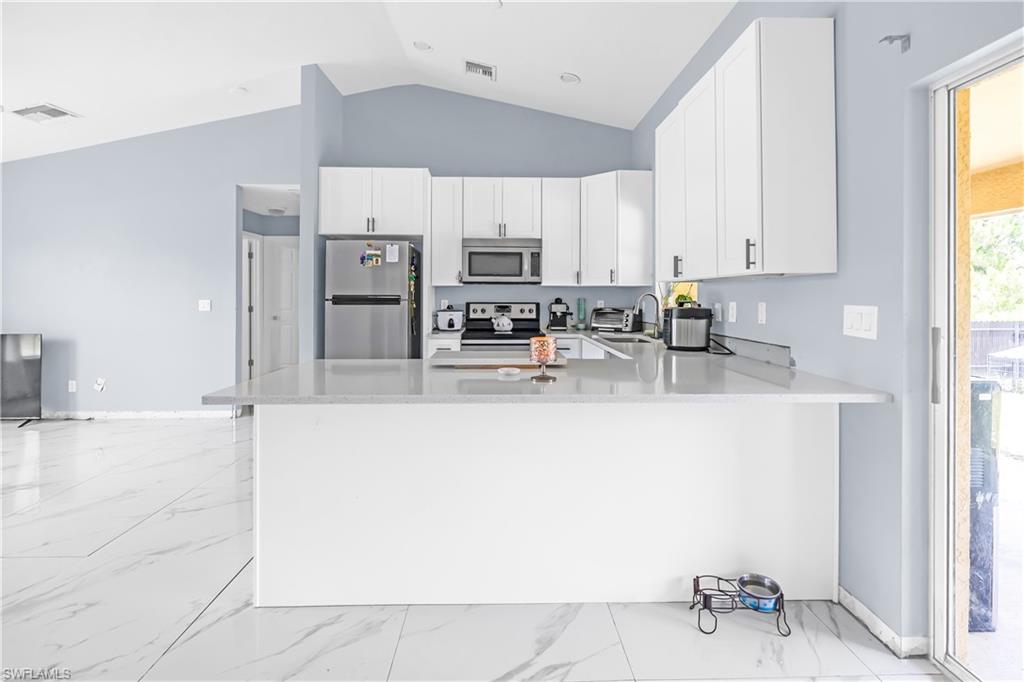 551 Eisenhower Blvd Property Photo 11