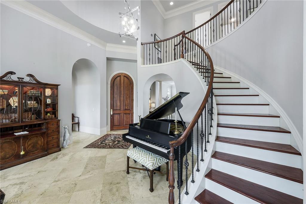 4650 Via Roma Property Photo 7