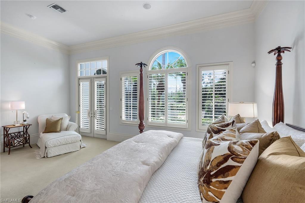 4650 Via Roma Property Photo 12