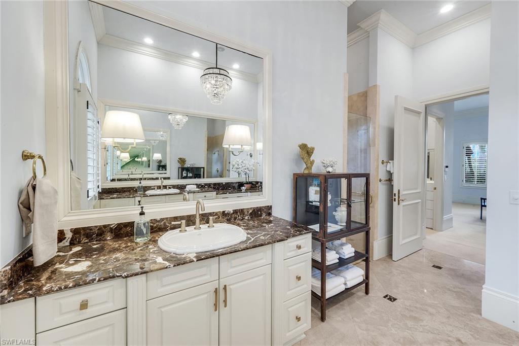 4650 Via Roma Property Photo 15