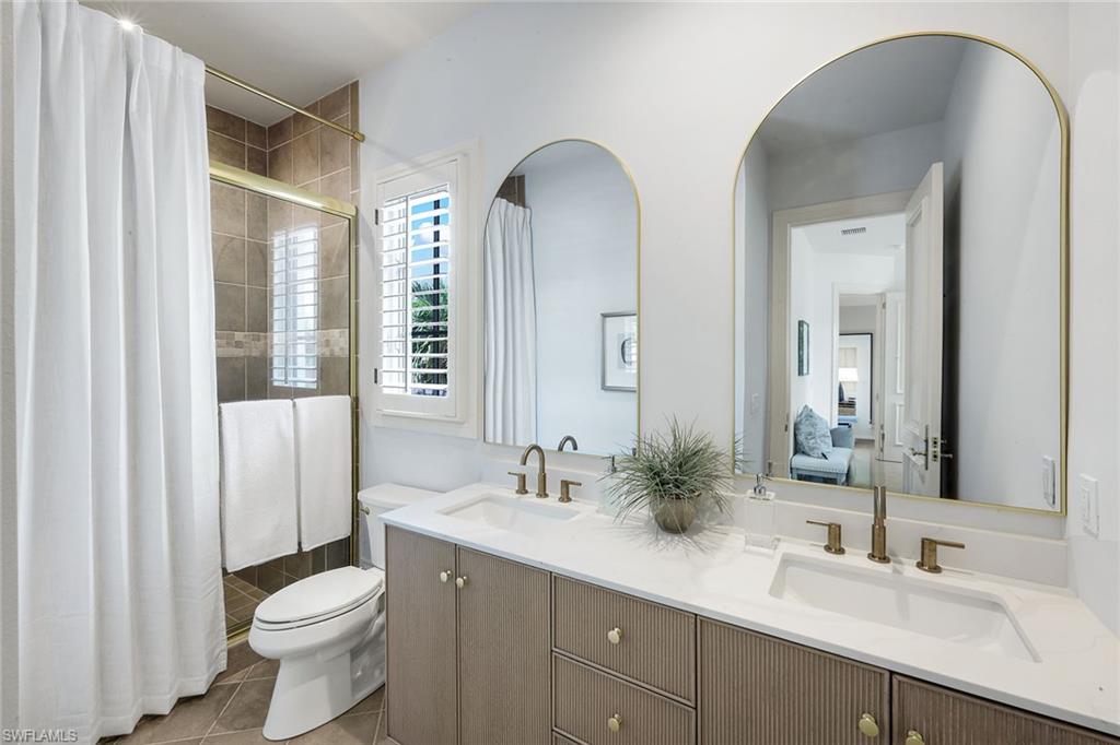 4650 Via Roma Property Photo 39