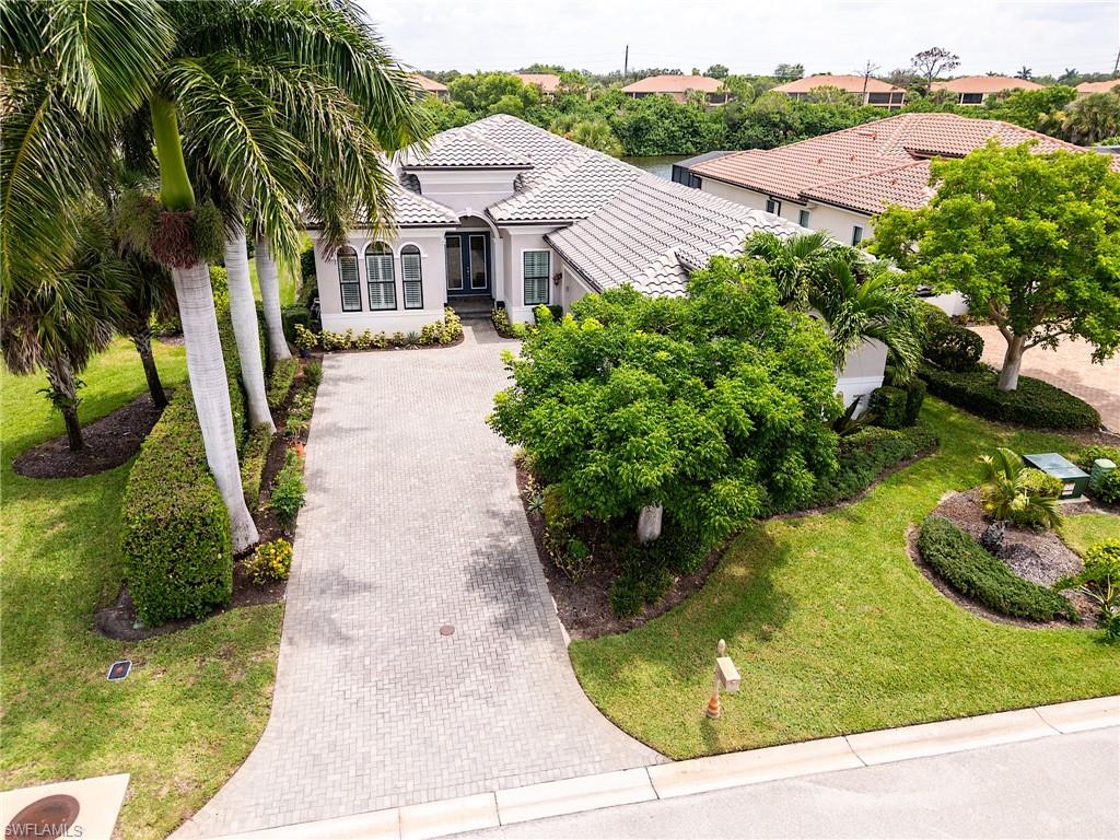 18631 Cypress Haven Dr Property Photo 2