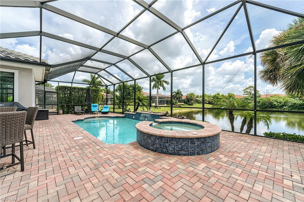 18631 Cypress Haven Dr Property Photo 10