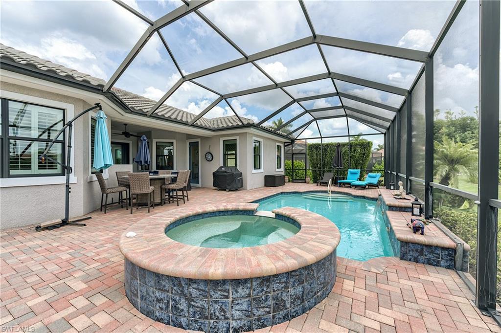 18631 Cypress Haven Dr Property Photo 11