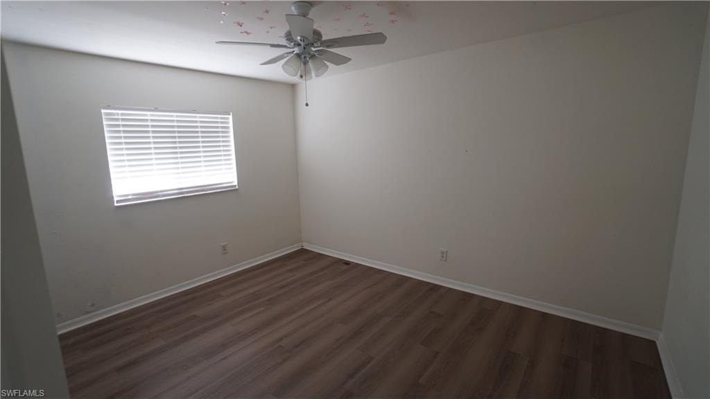416 19th Ter Property Photo 4