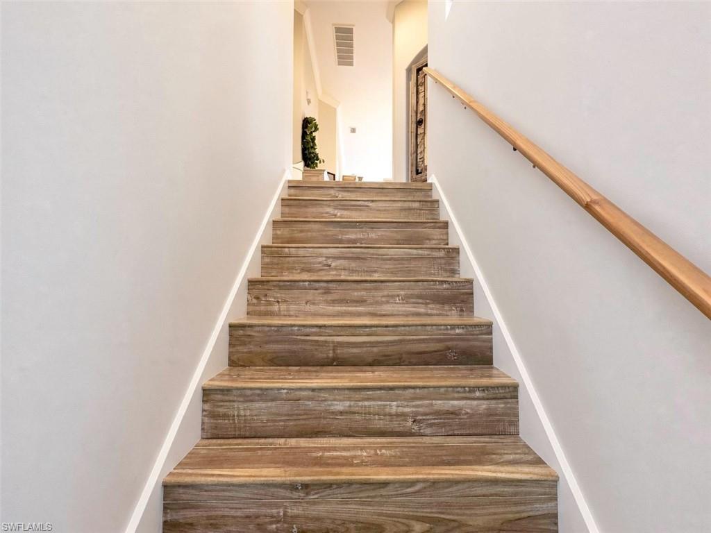 1262 Sweetwater Ln 1505 Property Photo 12