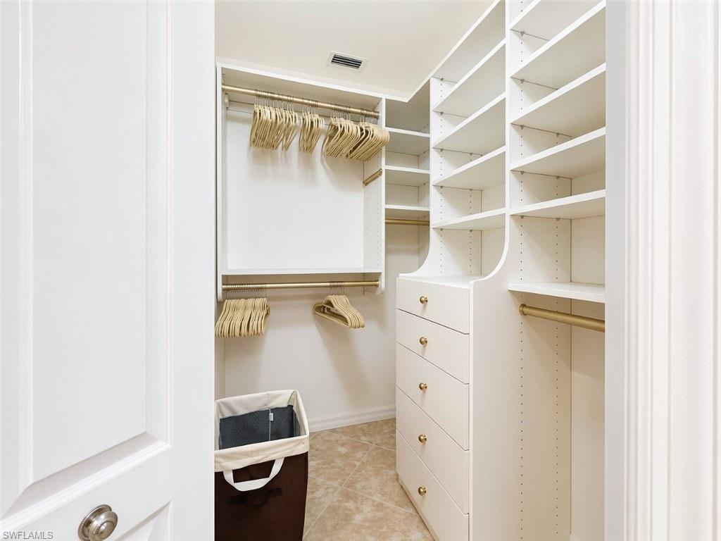 1262 Sweetwater Ln 1505 Property Photo 17
