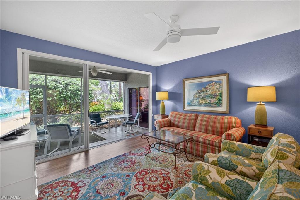 290 Emerald Bay Cir L7 Property Photo 3