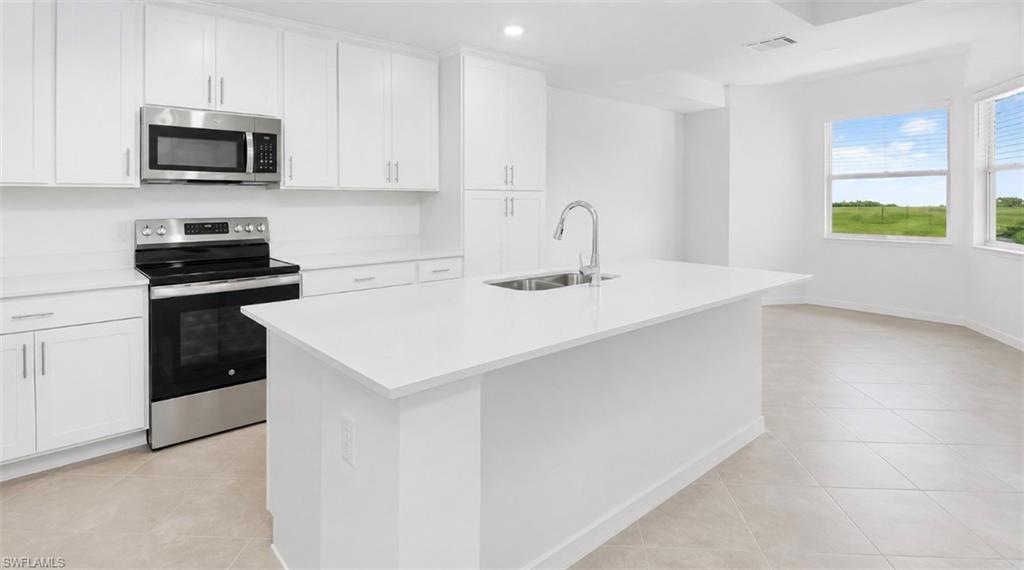 5651 Double Eagle Cir 4327 Property Photo 4