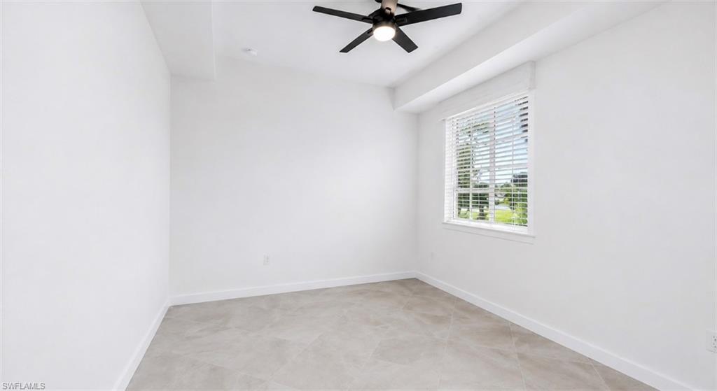 5651 Double Eagle Cir 4327 Property Photo 5