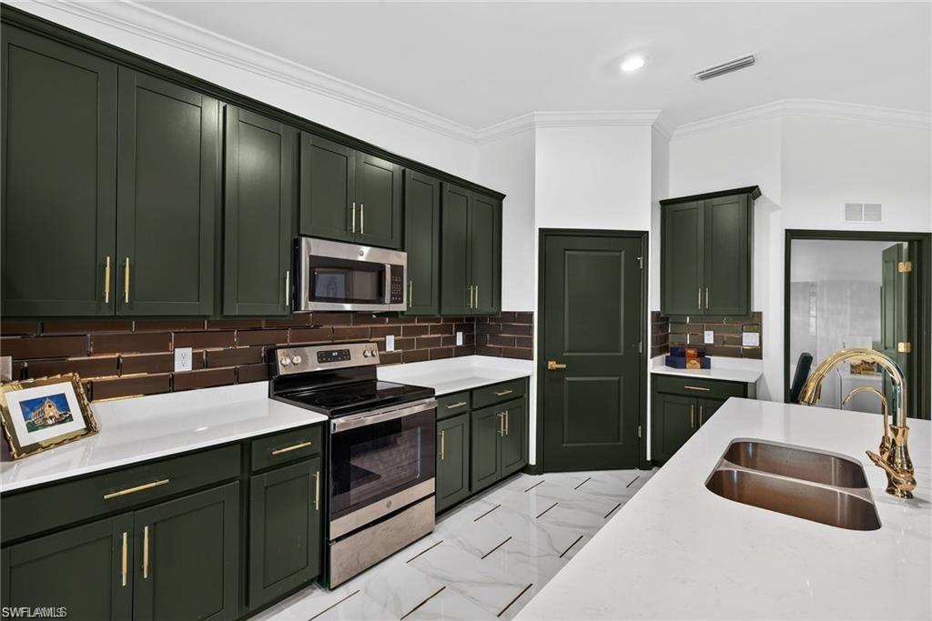6070 National Blvd 223 Property Photo 6