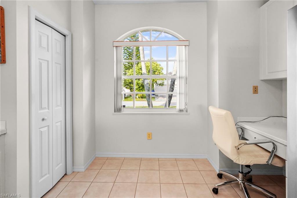 11227 Lakeland Cir Property Photo 10
