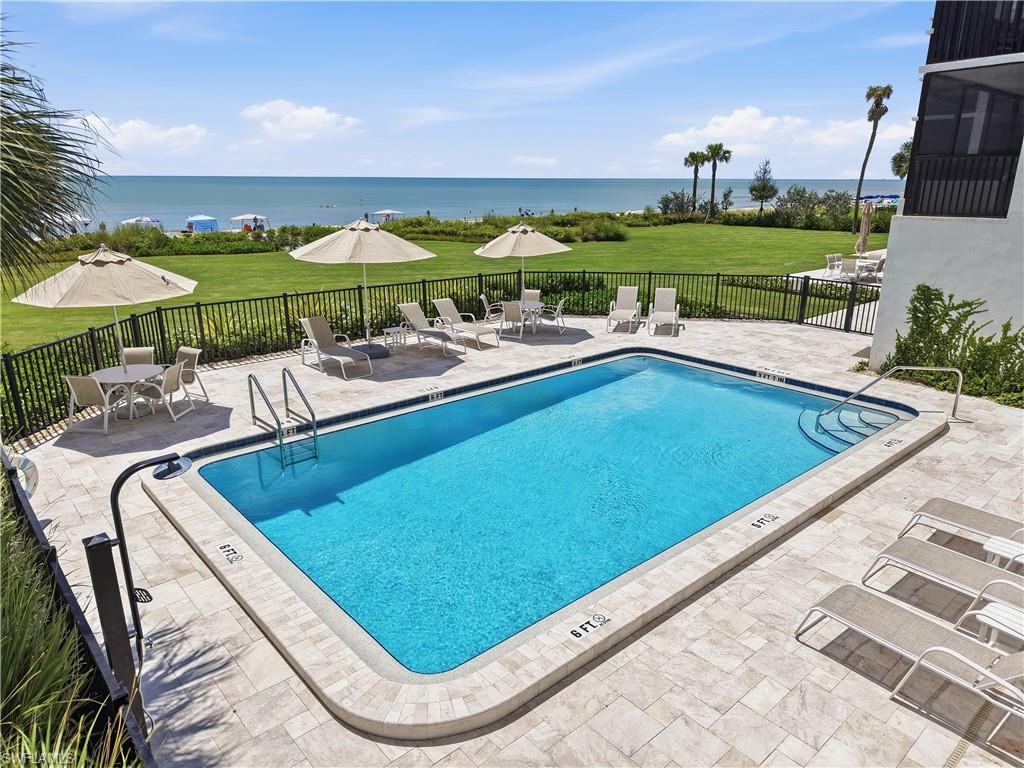 9375 Gulf Shore Dr Dr 203 Property Photo 4