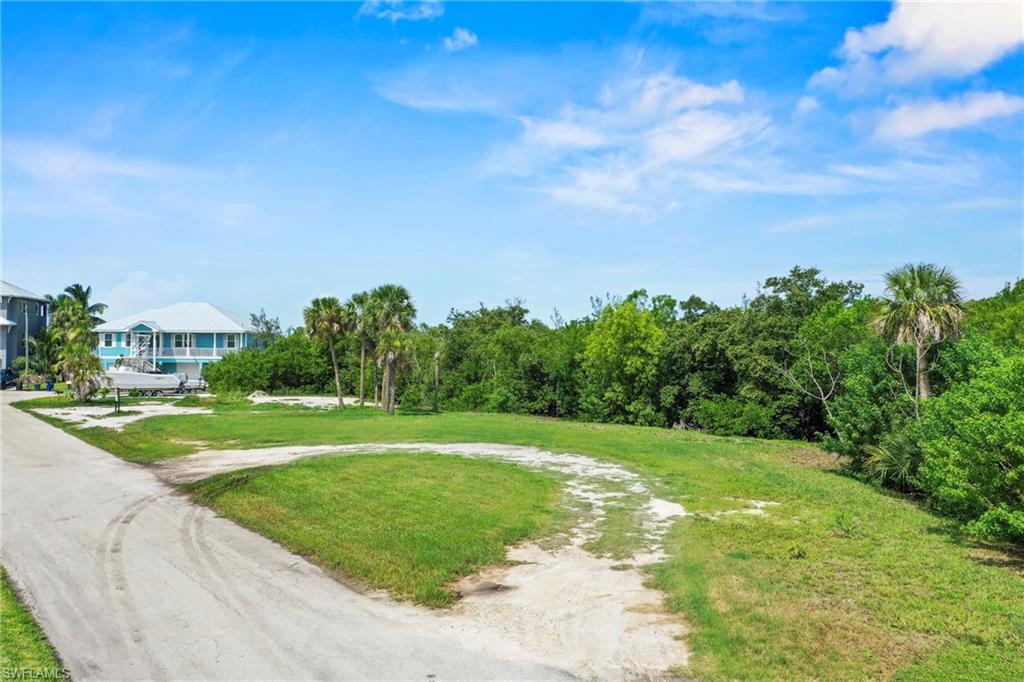 24515 Sailfish St Property Photo 7