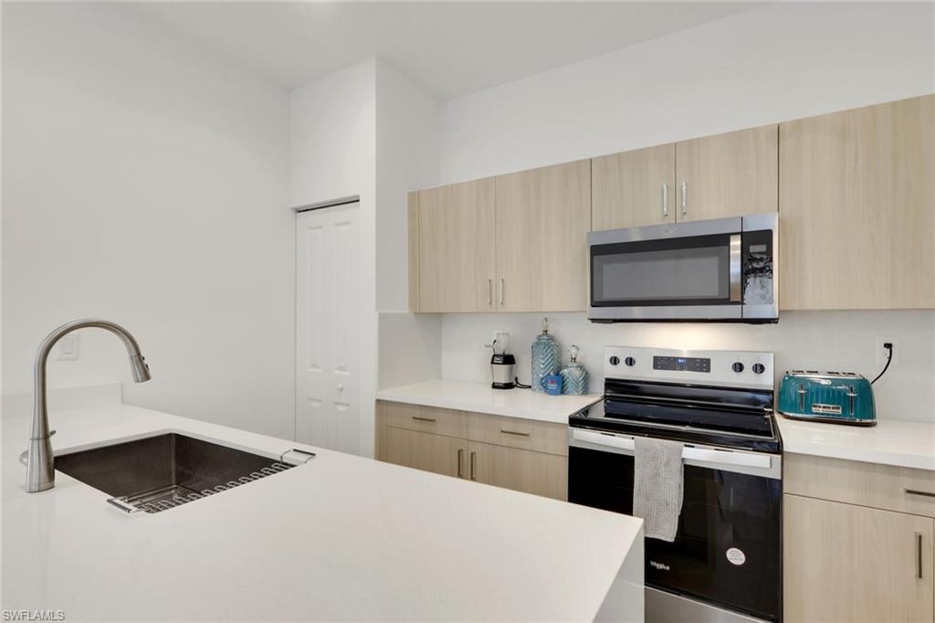 5116 Isidora Ln Property Photo 5