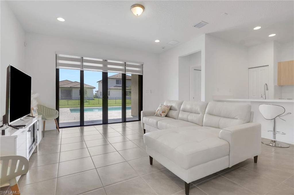 5116 Isidora Ln Property Photo 11