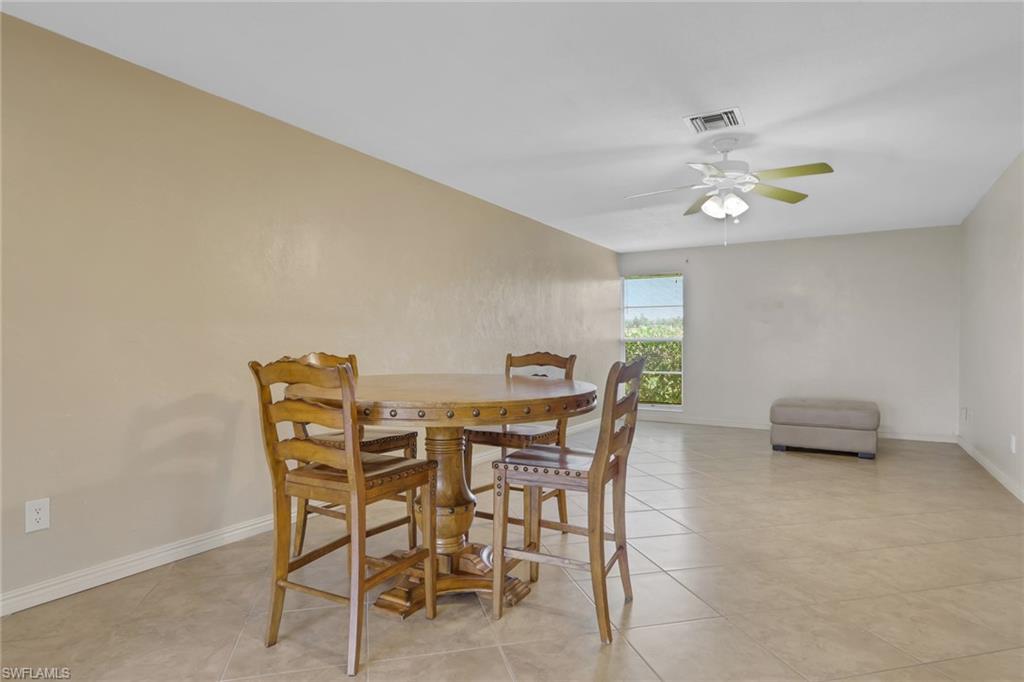 4133 Lakewood Blvd E27 Property Photo 6