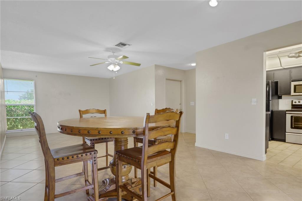 4133 Lakewood Blvd E27 Property Photo 7