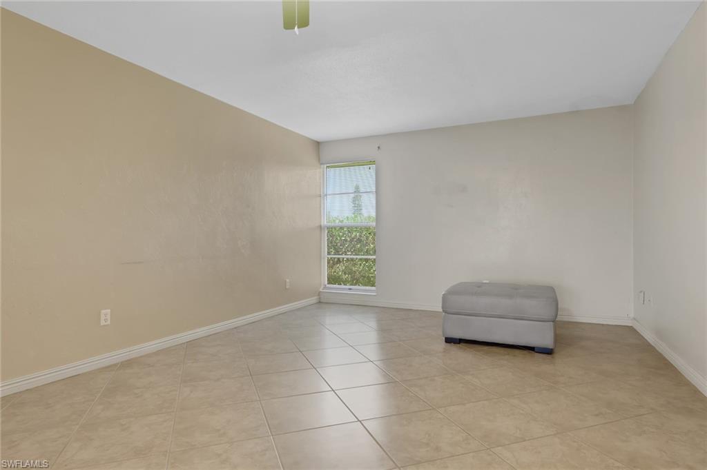 4133 Lakewood Blvd E27 Property Photo 12