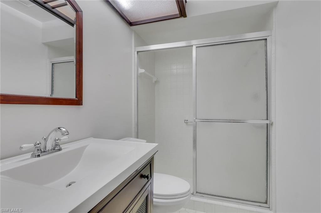 4133 Lakewood Blvd E27 Property Photo 25