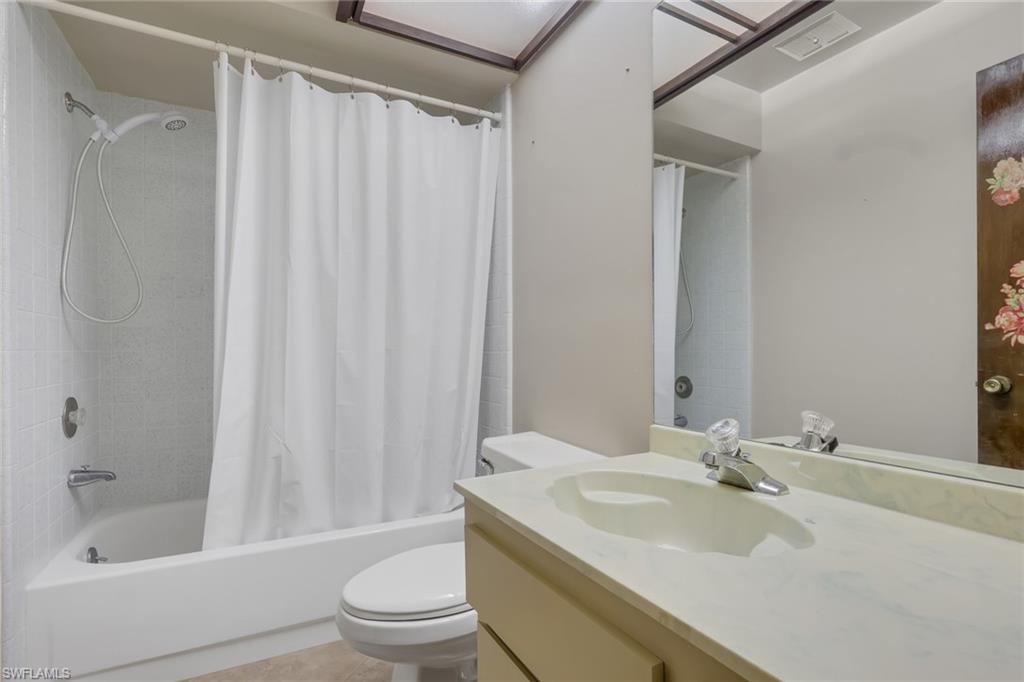 4133 Lakewood Blvd E27 Property Photo 30