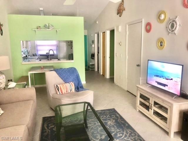489 Tallwood ST B101 Property Photo 1