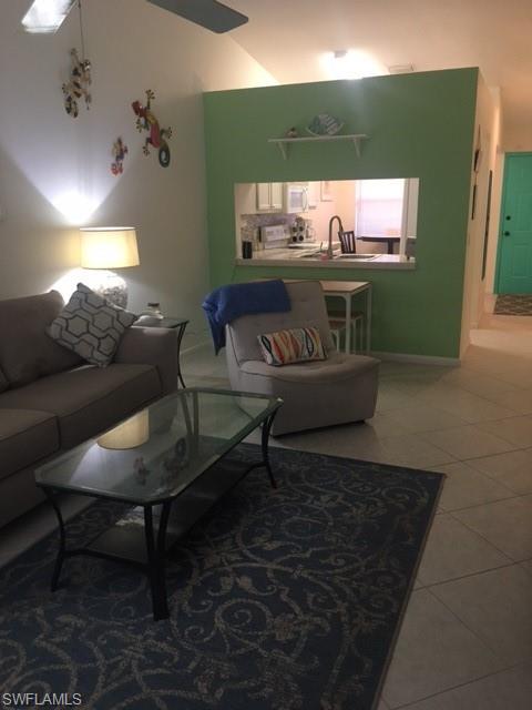 489 Tallwood St B101 Property Photo 4