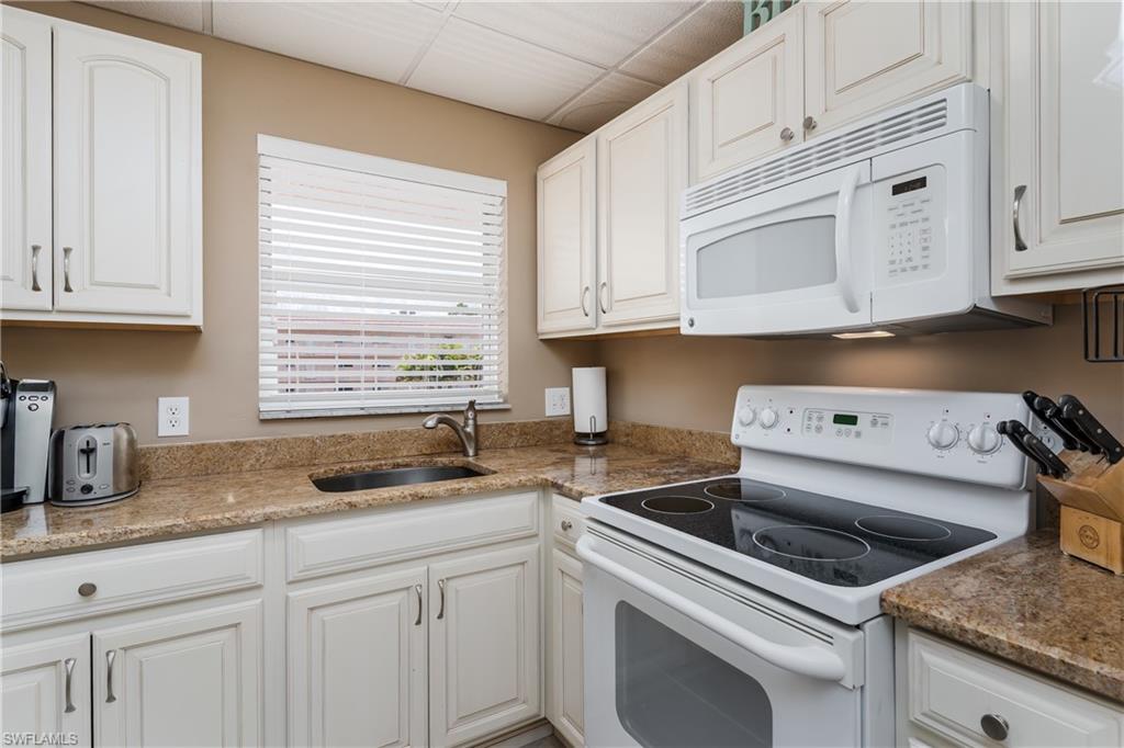 180 Turtle Lake Ct 210 Property Photo 15