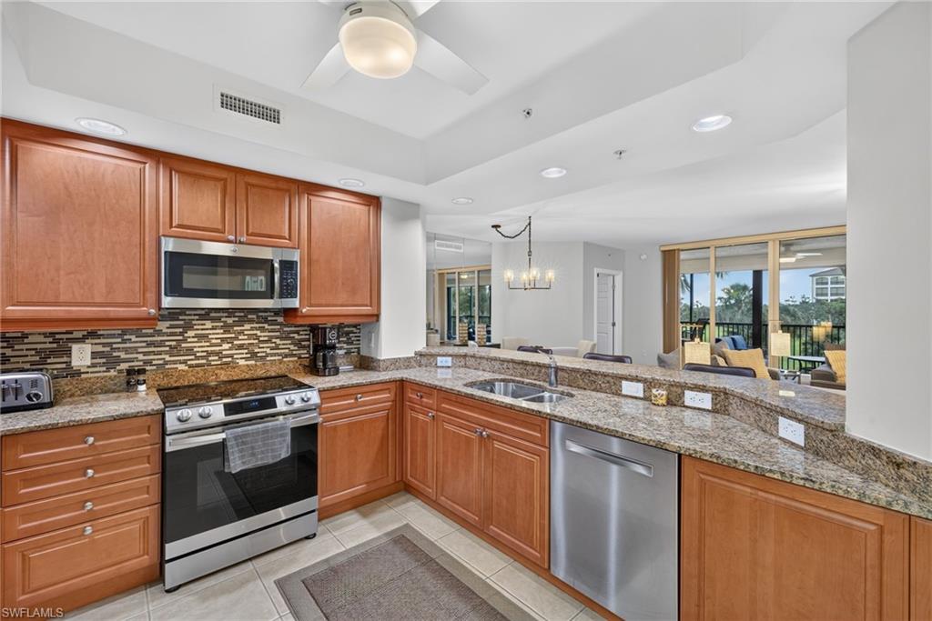 23540 Via Via Veneto Blvd 204 Property Photo 10