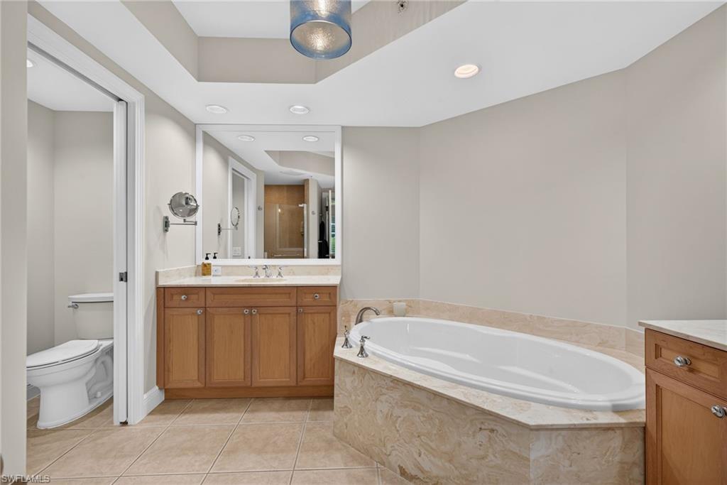 23540 Via Via Veneto Blvd 204 Property Photo 15