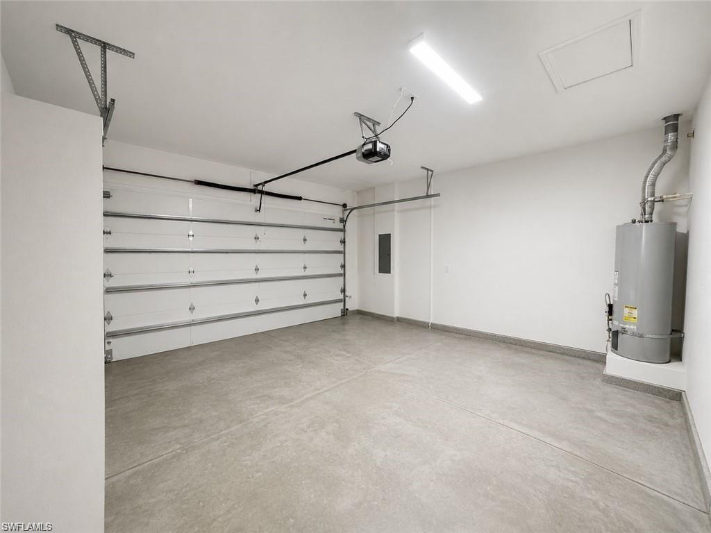 20202 Ainsley St Property Photo 15