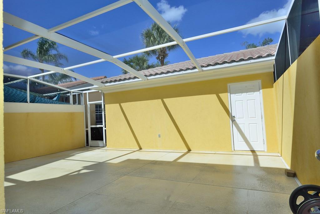 28725 Alessandria Cir Property Photo 3